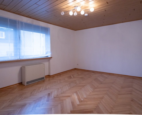 Koblenz Schlafzimmer Einliegerwohnung Koblenz Niederberg - Schlafzimmer Einliegerwohnung - Martina Wagner Immobilien