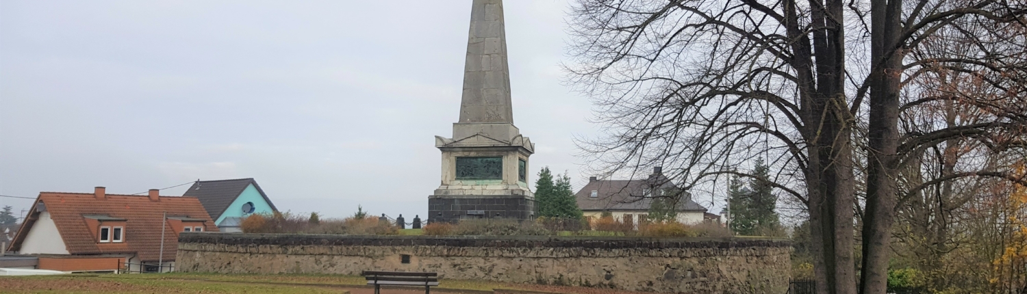 Hoche Weißenthurm Denkmal General Hoche in Weißenthurm - Martina Wagner Immobilien
