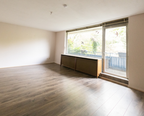 lichter Wohnbereich im 1. OG mit Balkon