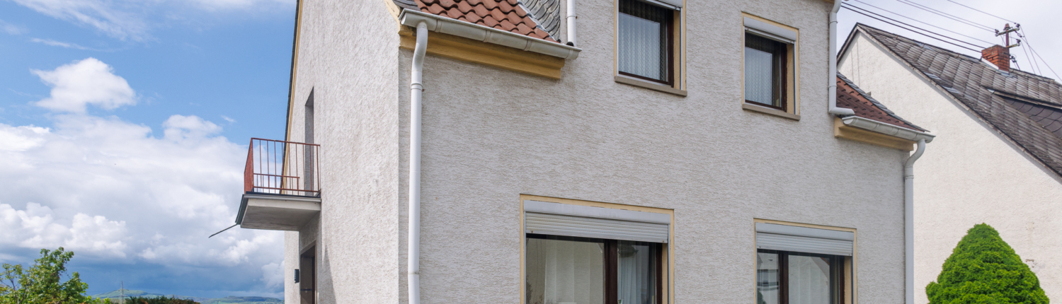 Einfamilienhaus mit seitlichem Eingang