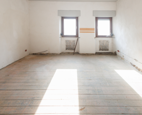 großer heller Raum im OG