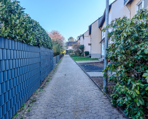 Haus in ruhiger Seitengasse