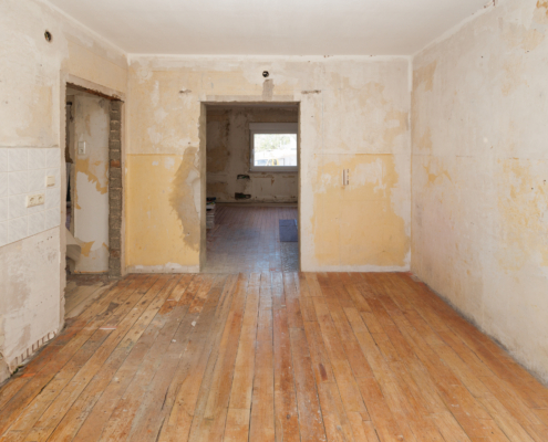 Küche mit Zugang zum Wohnzimmer EG